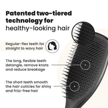 Laden Sie das Bild in den Galerie-Viewer, Tangle Teezer® Large Ultimate Detangler – Black Gloss