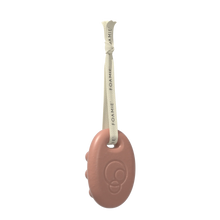 Laden Sie das Bild in den Galerie-Viewer, Foamie Feste Duschpflege Kakaobutter und Kardamom für wärmende Dusche