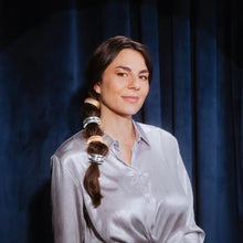 Laden Sie das Bild in den Galerie-Viewer, invisibobble® HAIRTIE – Eclipse Aurora Radiance