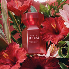 Laden Sie das Bild in den Galerie-Viewer, HOUSE OF THÊOM – Hidden Hibiscus