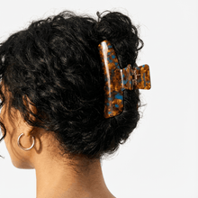 Laden Sie das Bild in den Galerie-Viewer, invisibobble® CLIPSTAR – Frosted Blush