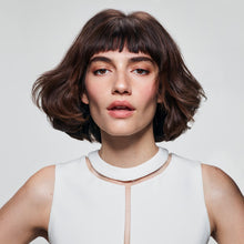 Laden Sie das Bild in den Galerie-Viewer, OLAPLEX Volumizing Blow Dry Mist 150ml