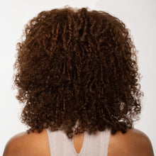 Laden Sie das Bild in den Galerie-Viewer, Wella Ultimate Smooth Glass Liquid Layer 185 ml