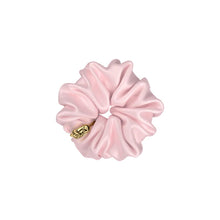 Laden Sie das Bild in den Galerie-Viewer, invisibobble® SPRUNCHIE PREMIUM PLUS – Silk Iconic