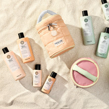 Laden Sie das Bild in den Galerie-Viewer, Maria Nila Head &amp; Hair Heal Beauty Bag
