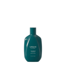 Laden Sie das Bild in den Galerie-Viewer, Moisture Mane Shampoo 250ml
