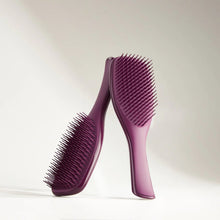 Laden Sie das Bild in den Galerie-Viewer, Tangle Teezer® Ultimate Detangler Xmas 2024 – Midnight Plum
