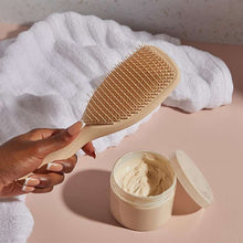 Laden Sie das Bild in den Galerie-Viewer, Tangle Teezer® Large Ultimate Detangler Vanilla Latte
